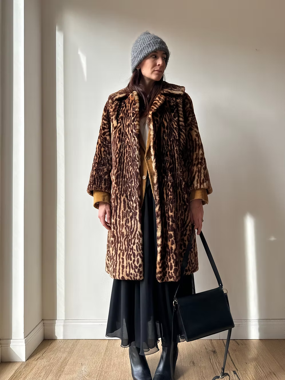 FAUX FUR GIRAFFA