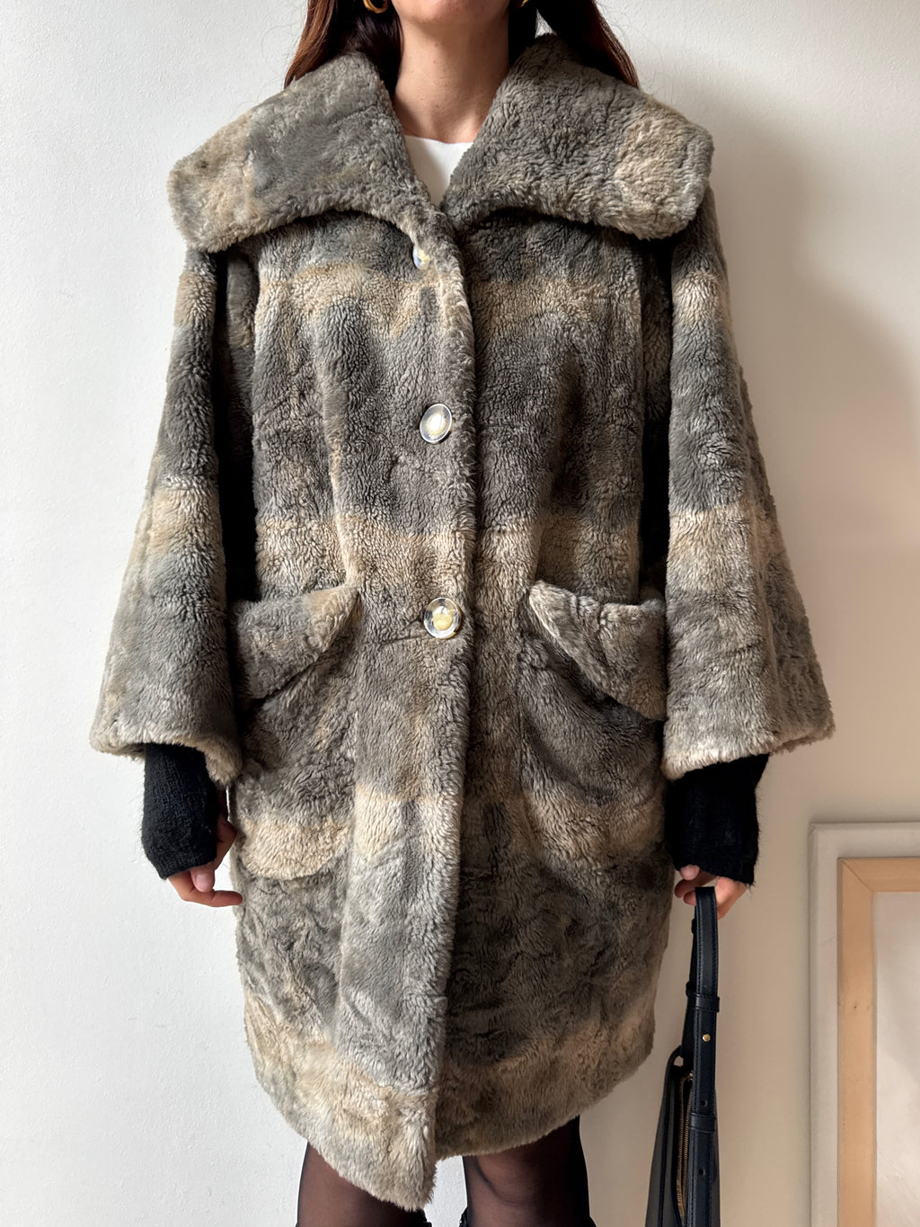 FAUX FUR CON MAXICOLLO