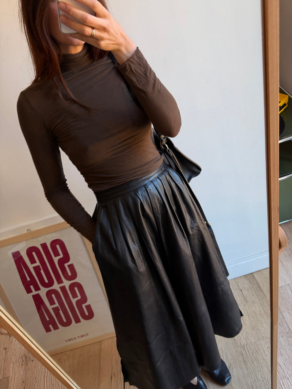 GONNA PELLE NERA