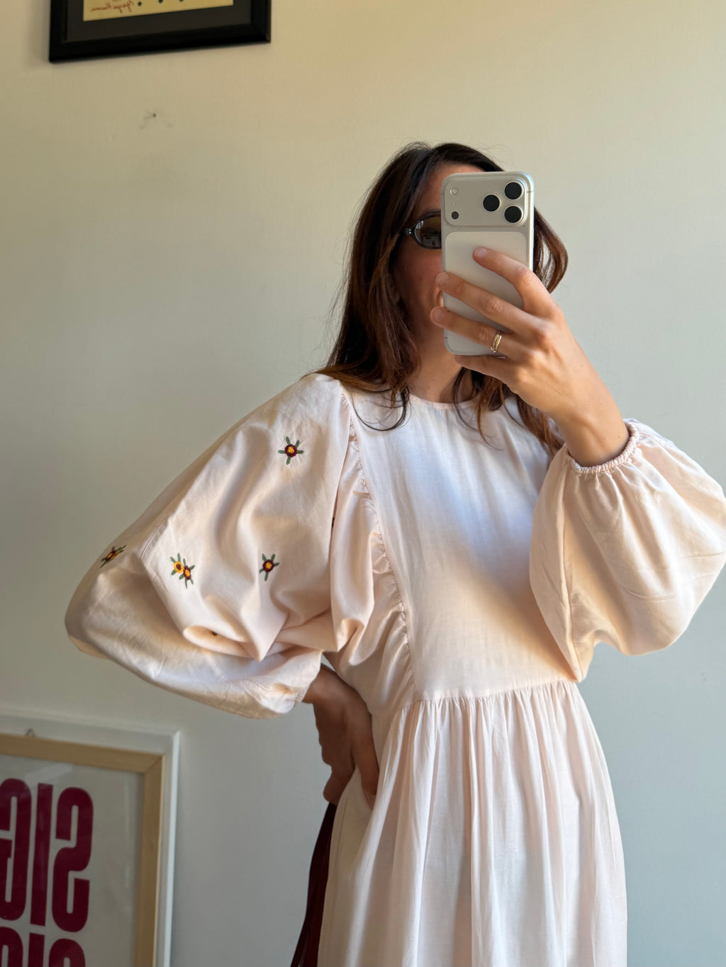 ABITO ROSA ROMANTICO CON MAXI MANICA