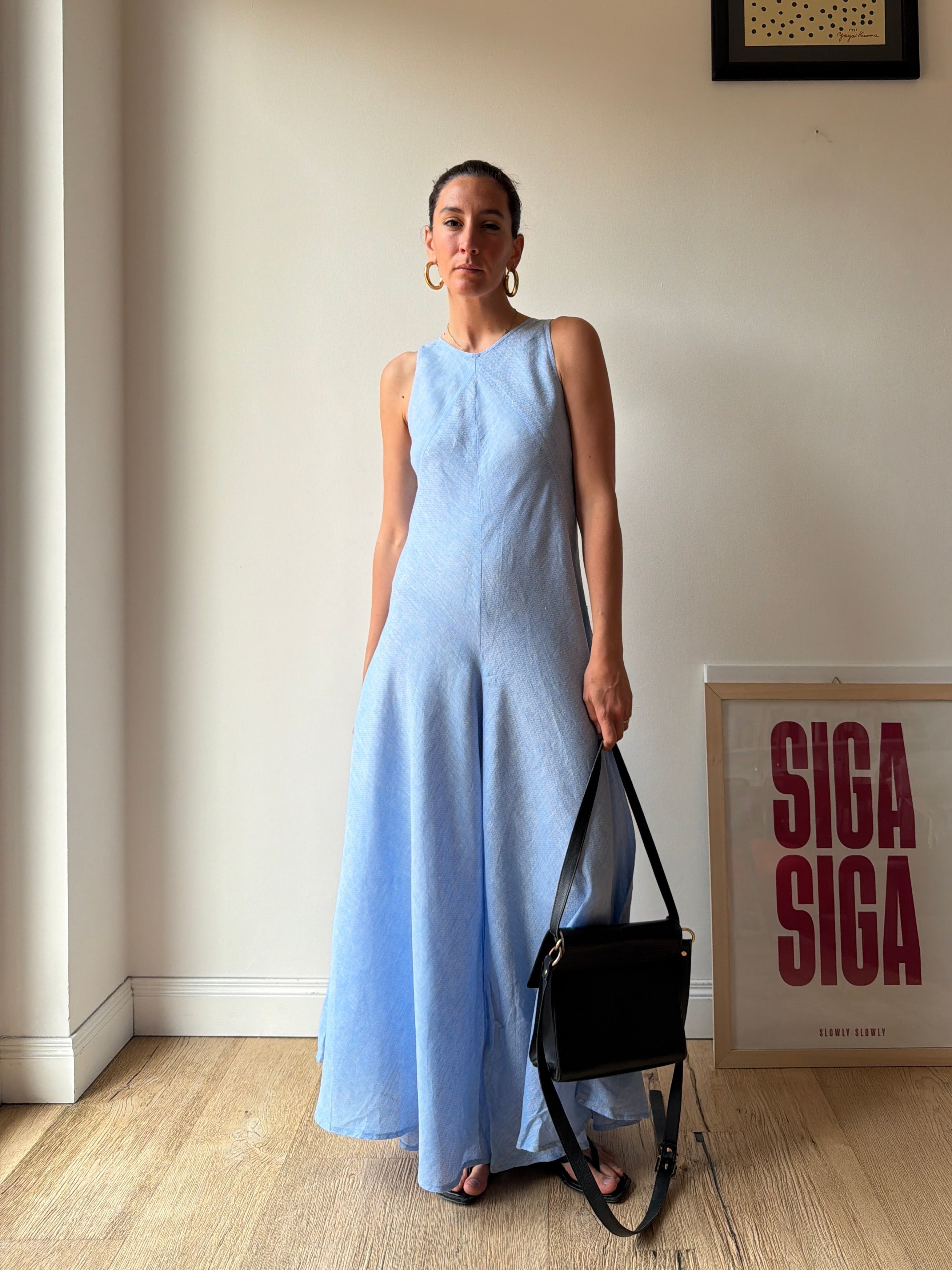 TUTA IN LINO AZZURRO