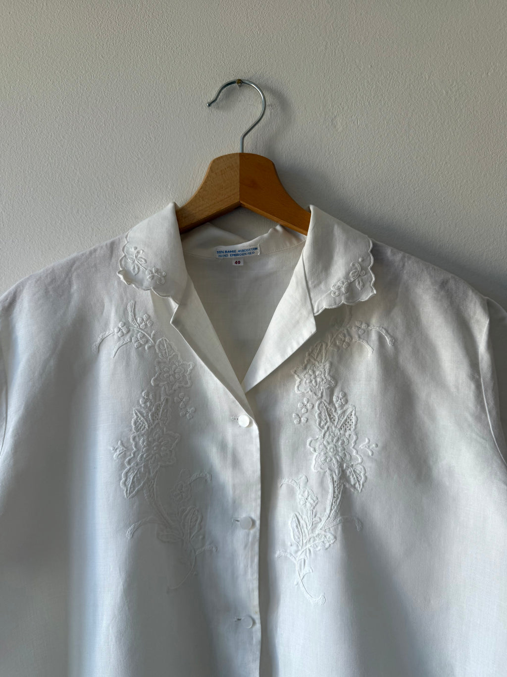 CAMICIA IN LINO RICAMATA