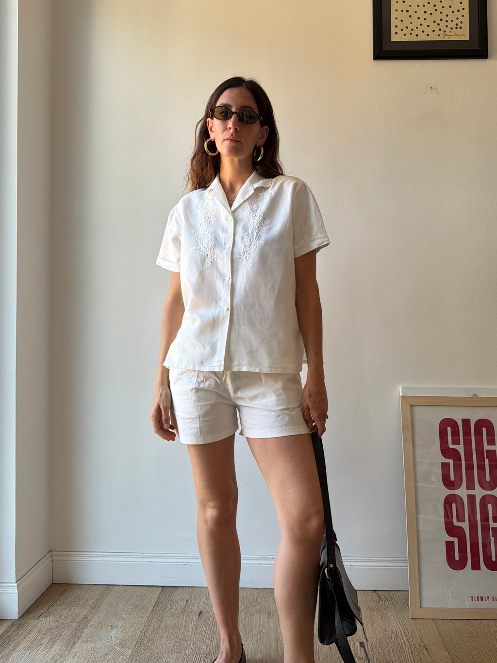 CAMICIA IN LINO RICAMATA