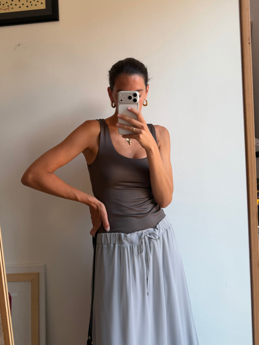 GONNA GRIGIA IN VOILE