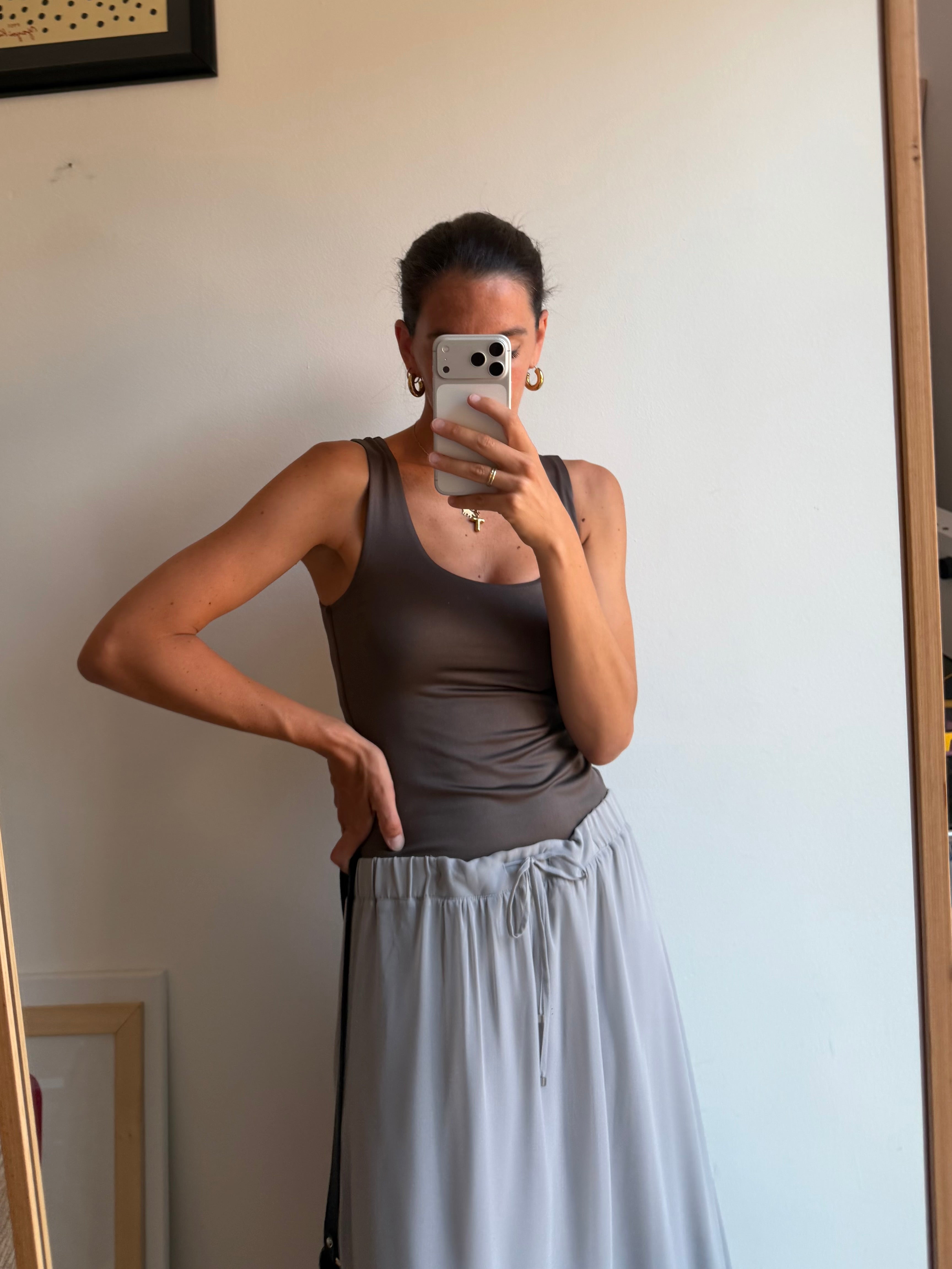 GONNA GRIGIA IN VOILE