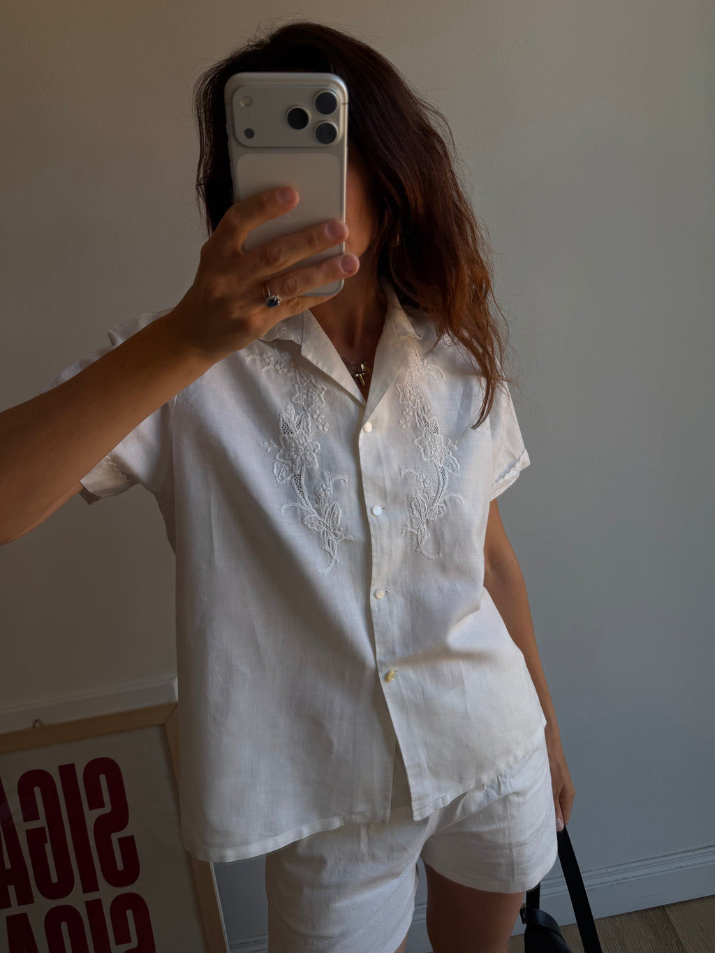 CAMICIA IN LINO RICAMATA