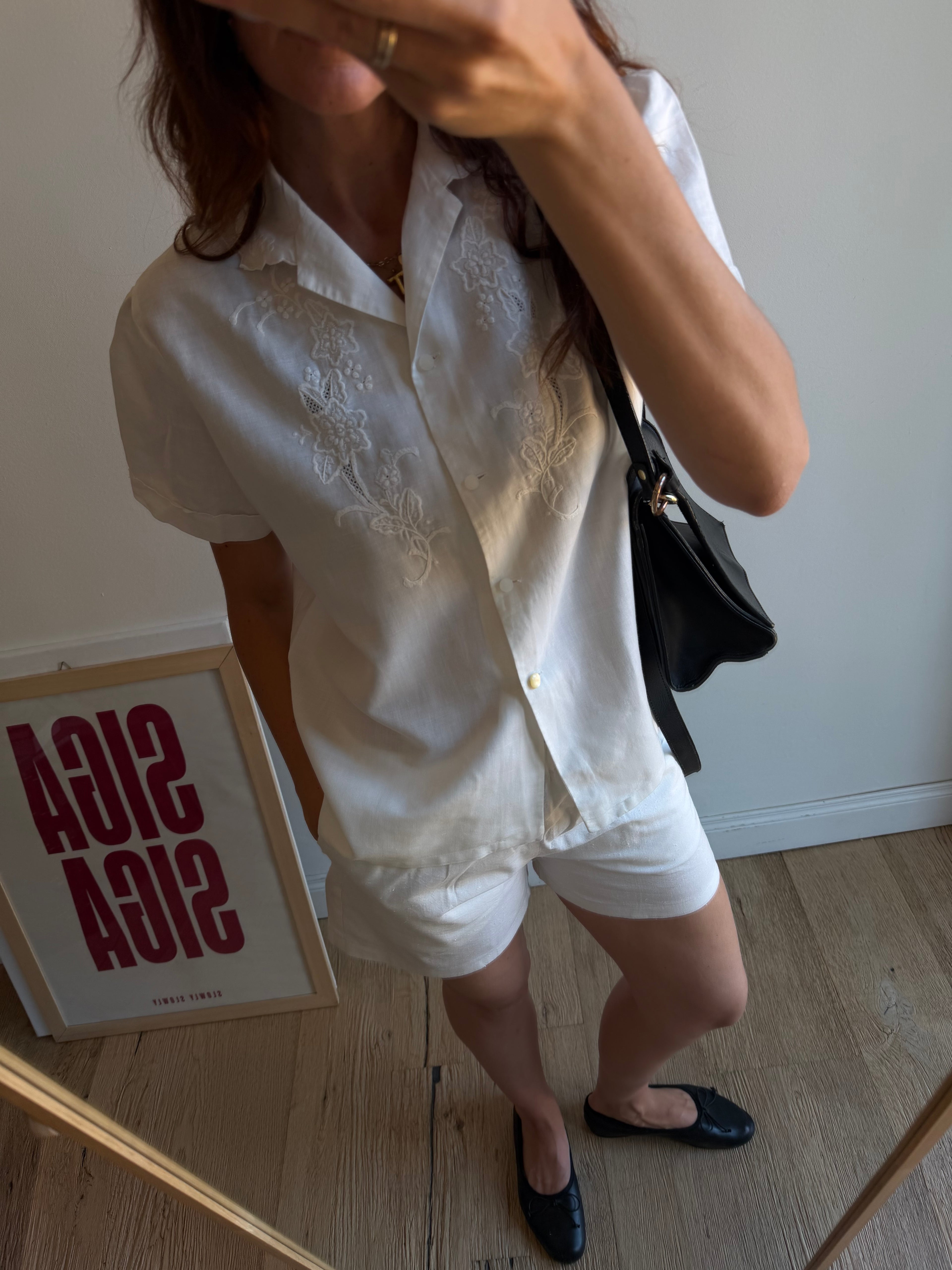 CAMICIA IN LINO RICAMATA