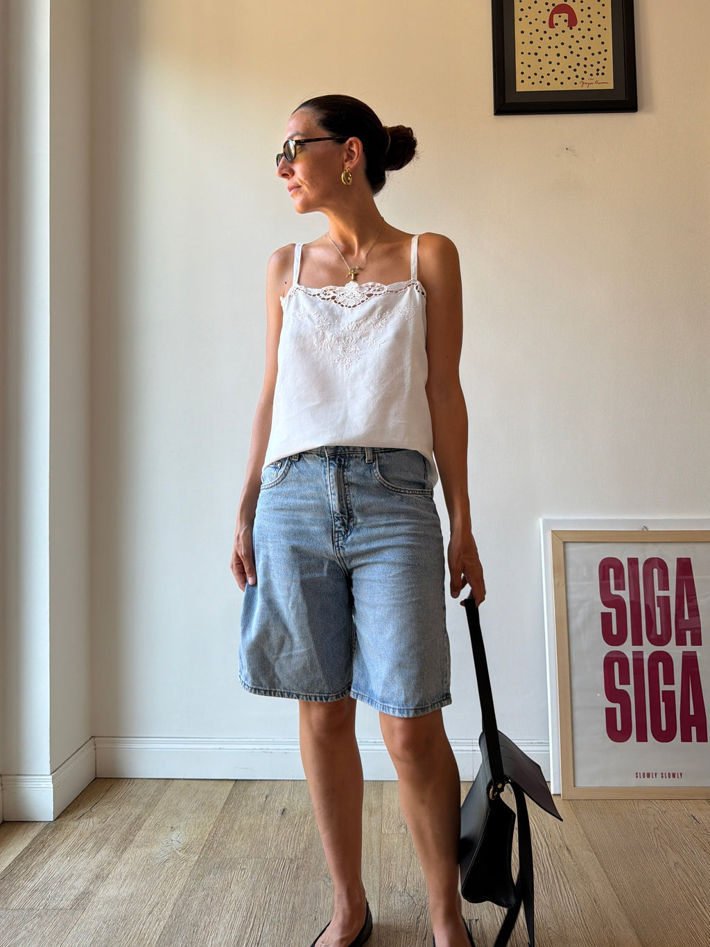 TOP IN LINO RICAMATO