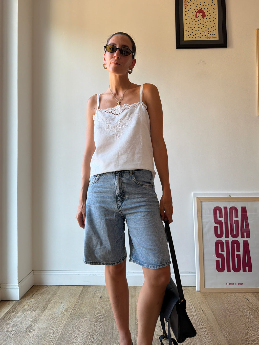 TOP IN LINO RICAMATO