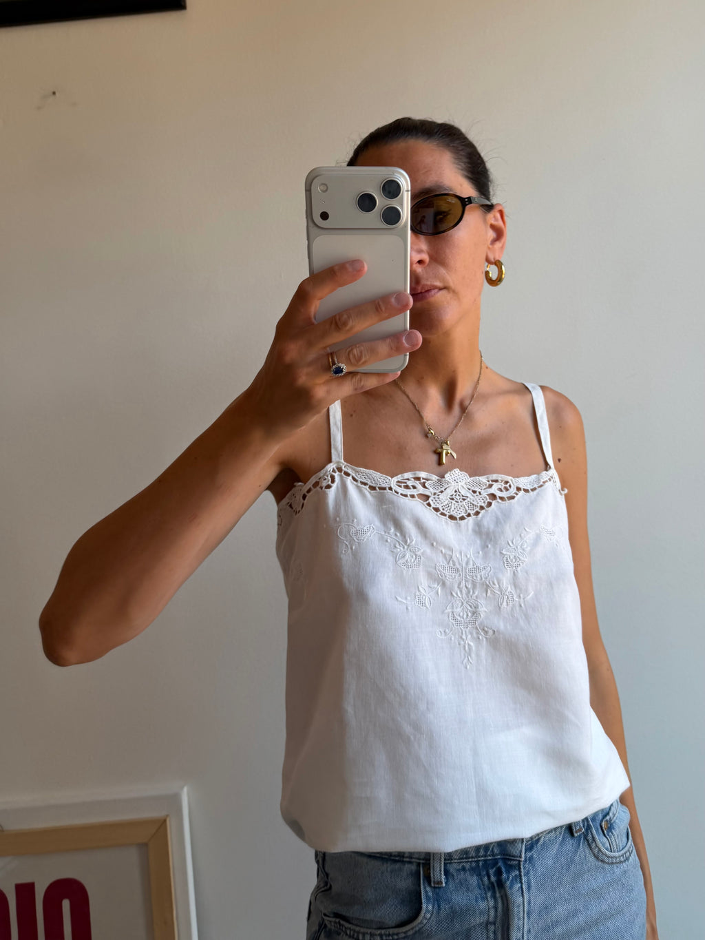TOP IN LINO RICAMATO