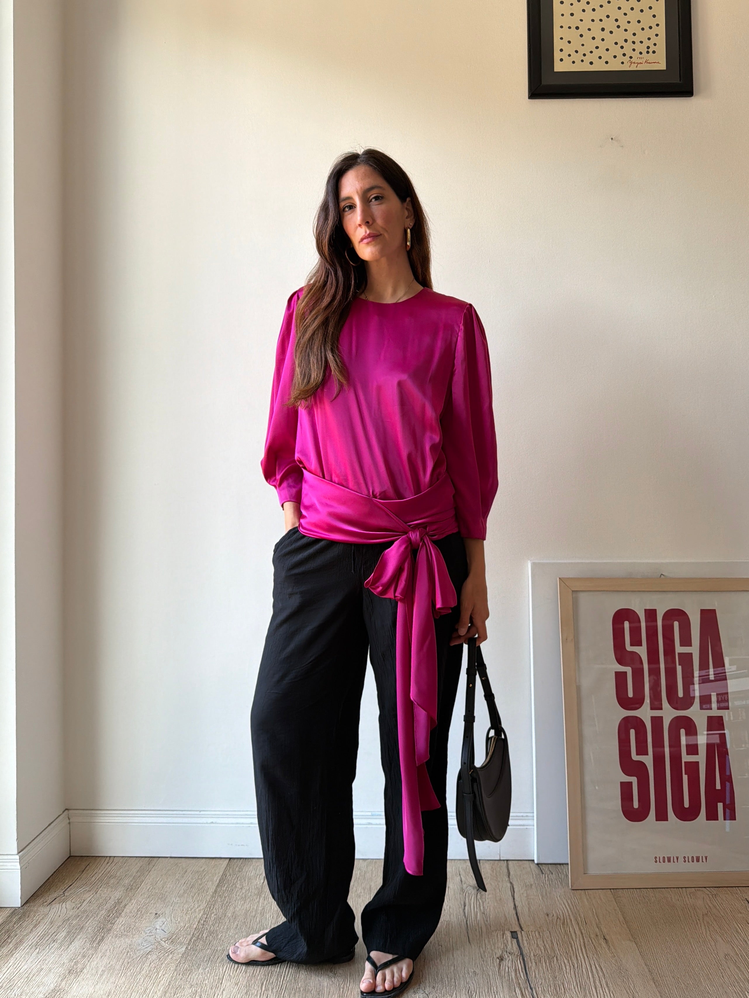 BLUSA FUCSIA CON FIOCCO