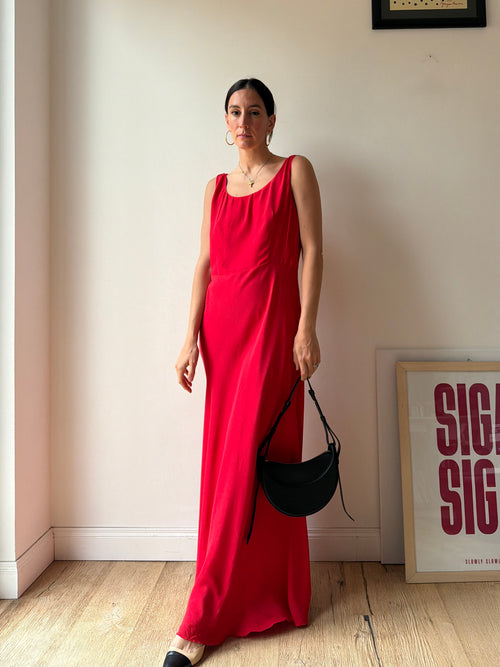 ABITO ROSSO LUNGO