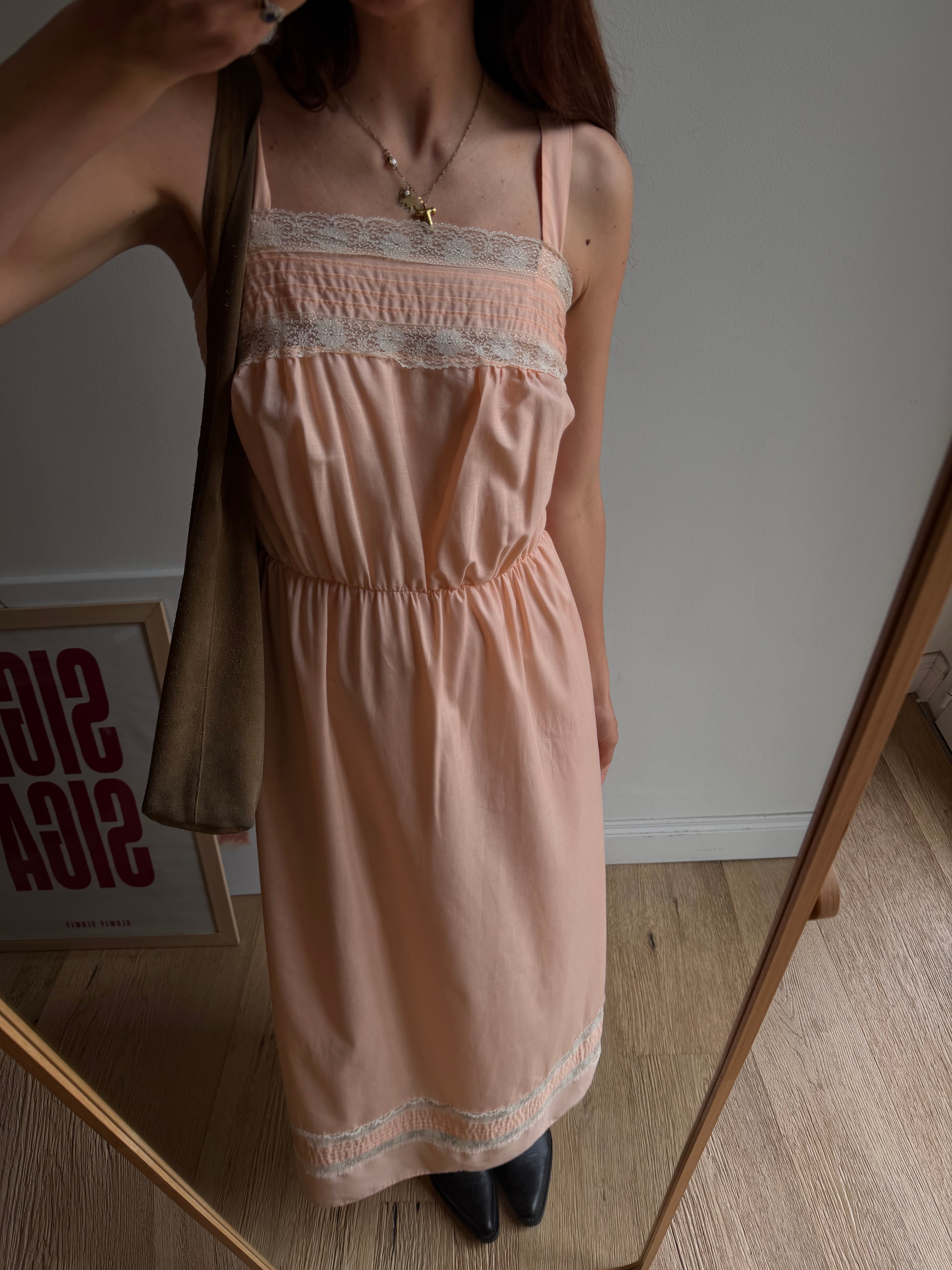 ABITO LUNGO ROSA