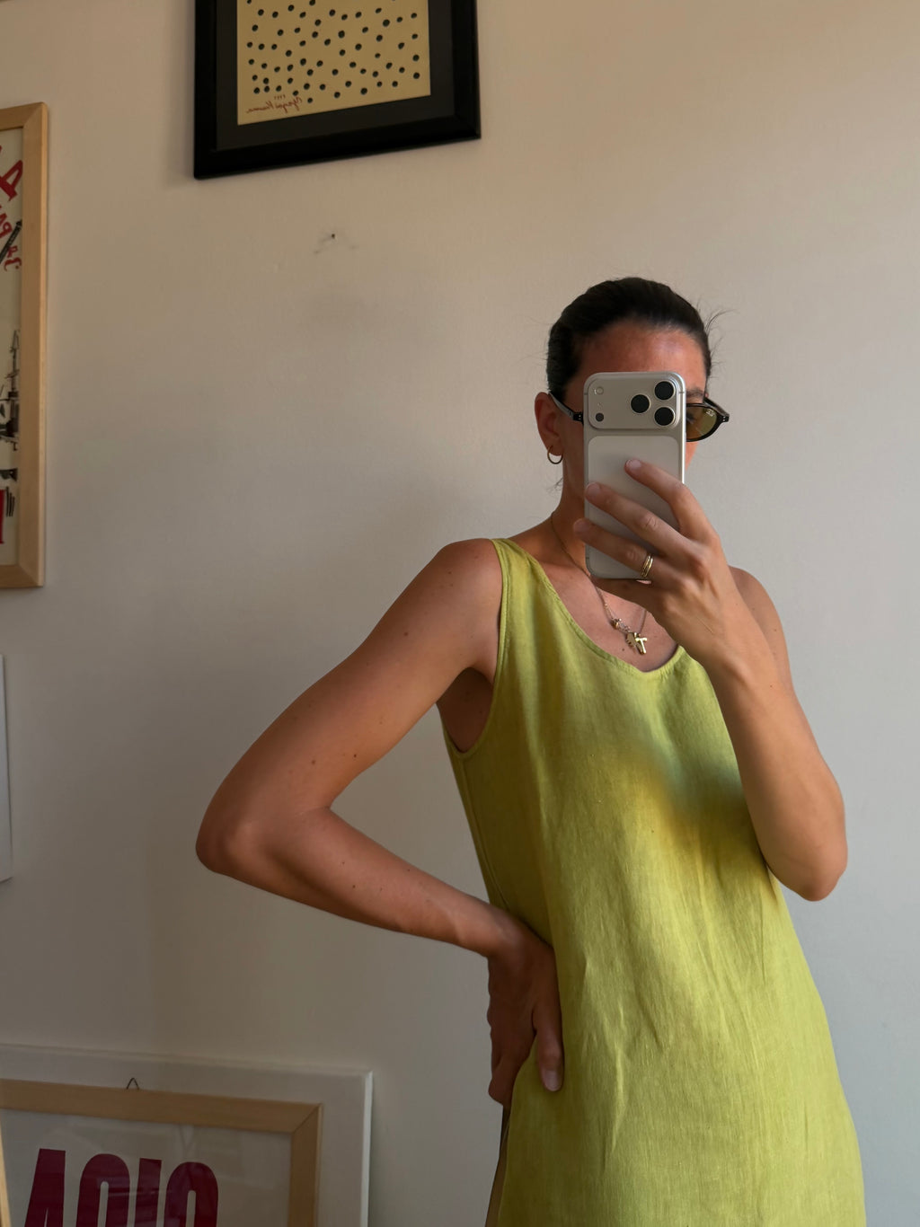ABITO IN LINO KIWI
