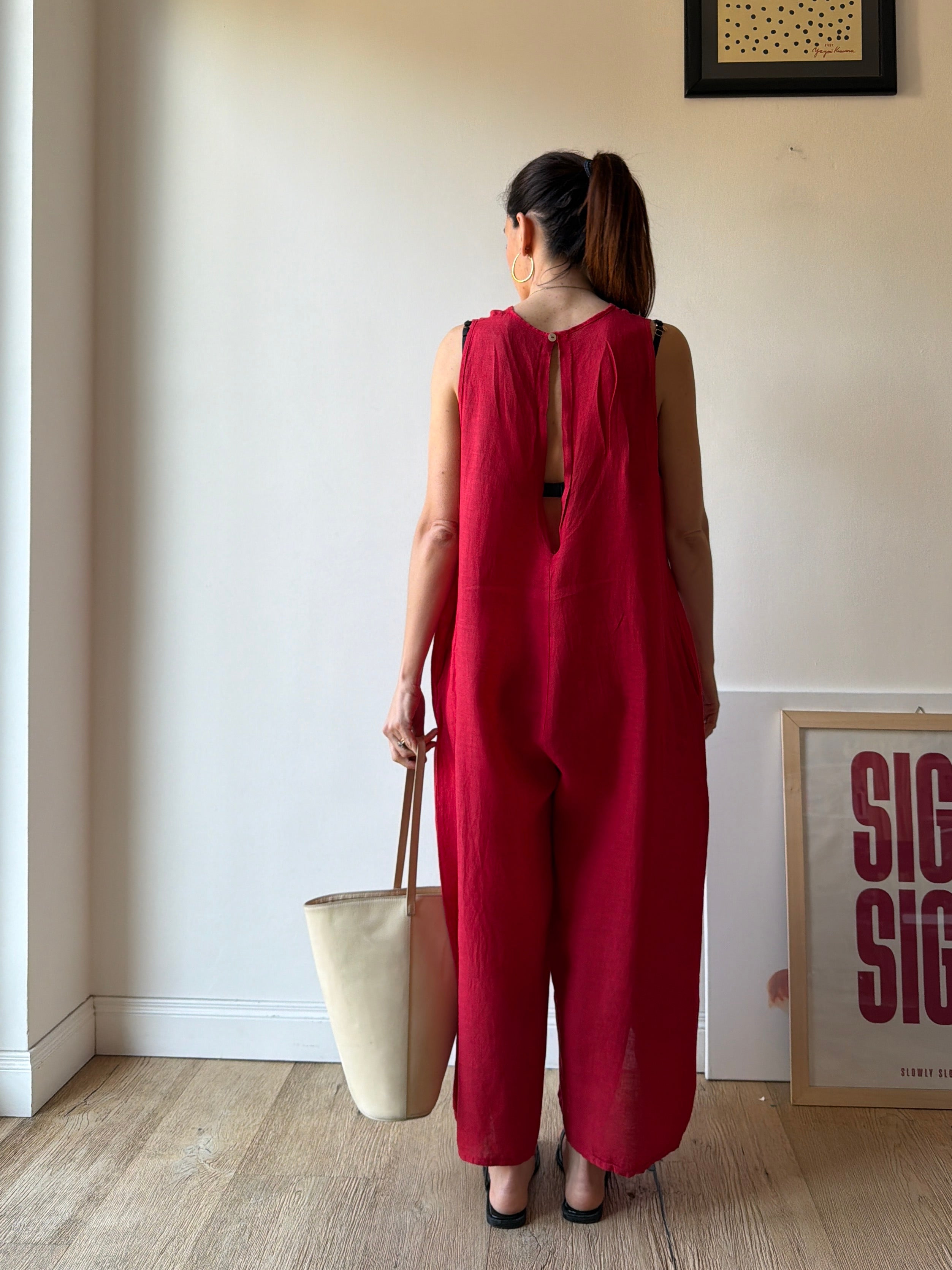 TUTA IN LINO ROSSO