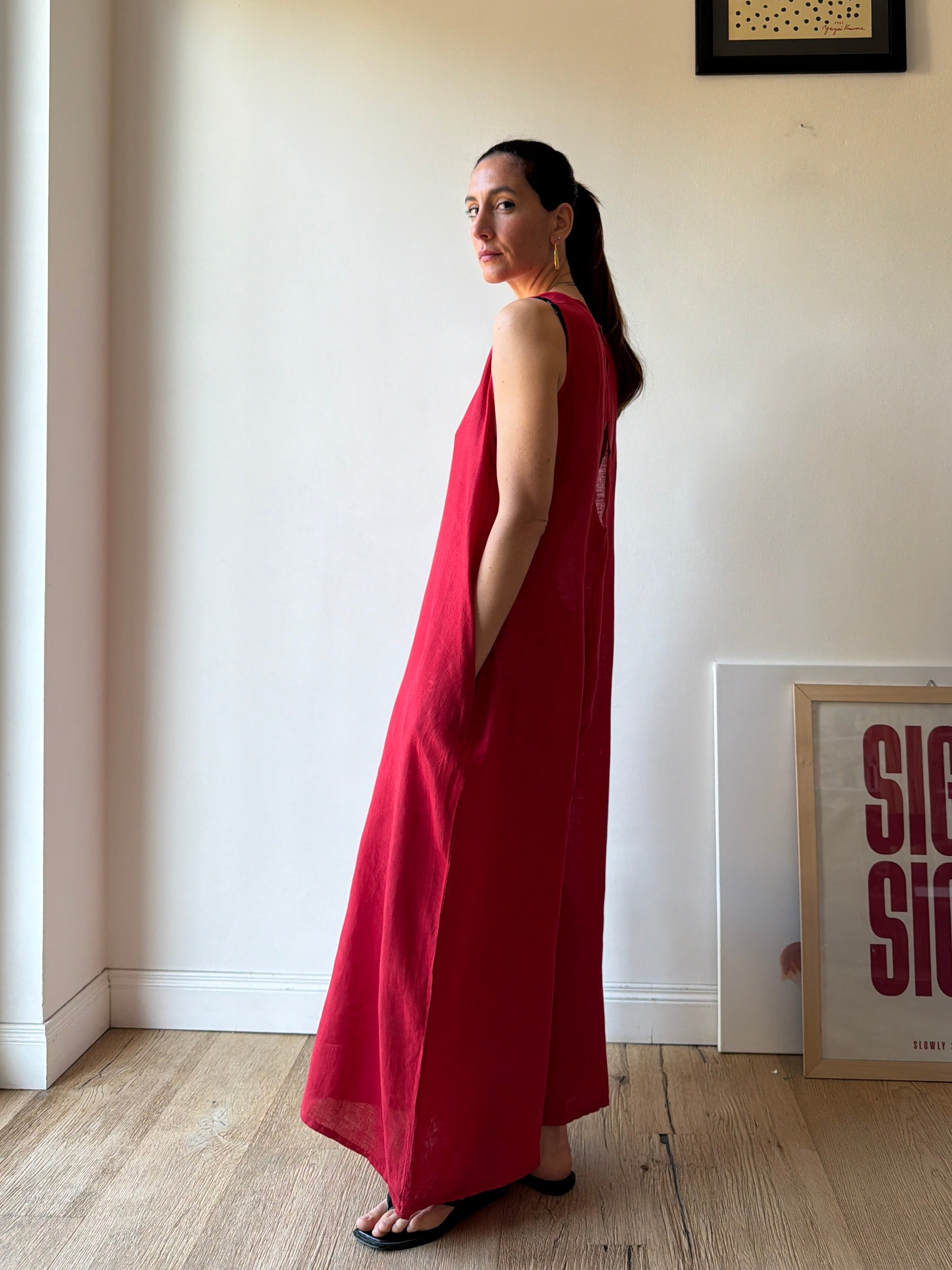 TUTA IN LINO ROSSO