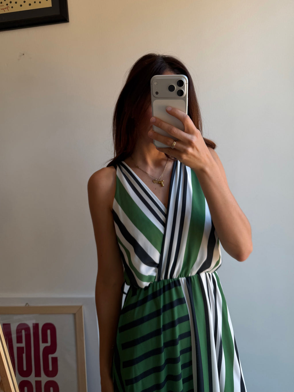 ABITO LUNGO A RIGHE VERDE