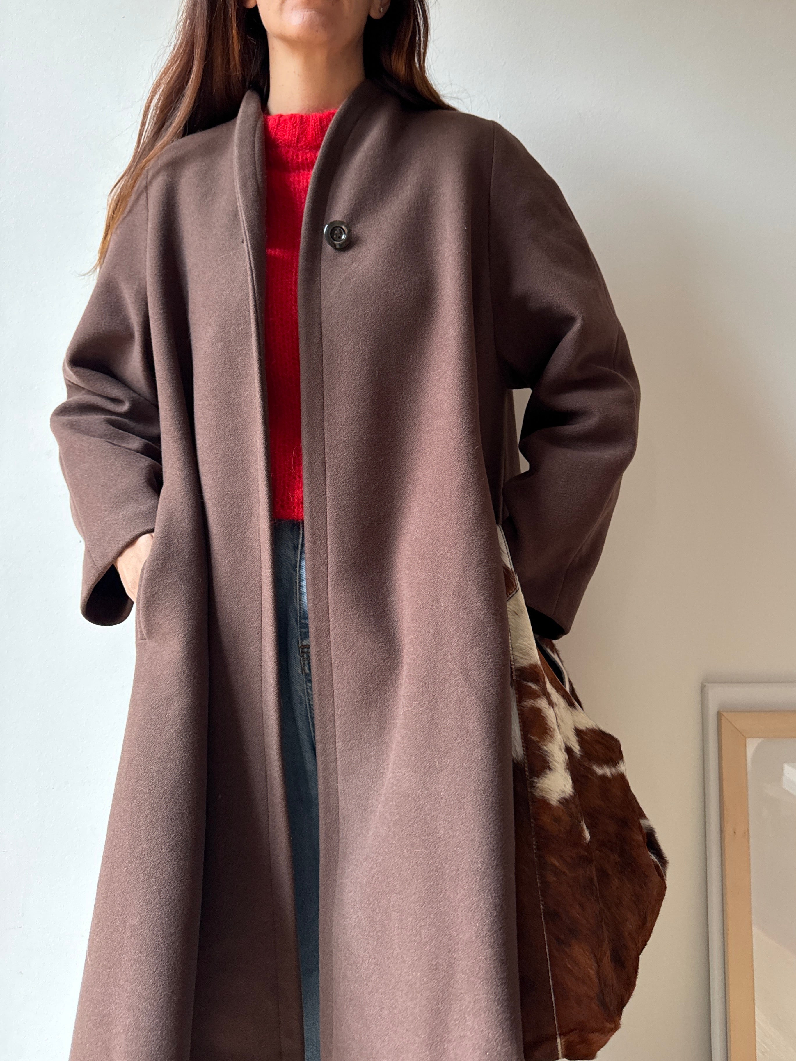 CAPPOTTO MARRONE A CASCATA