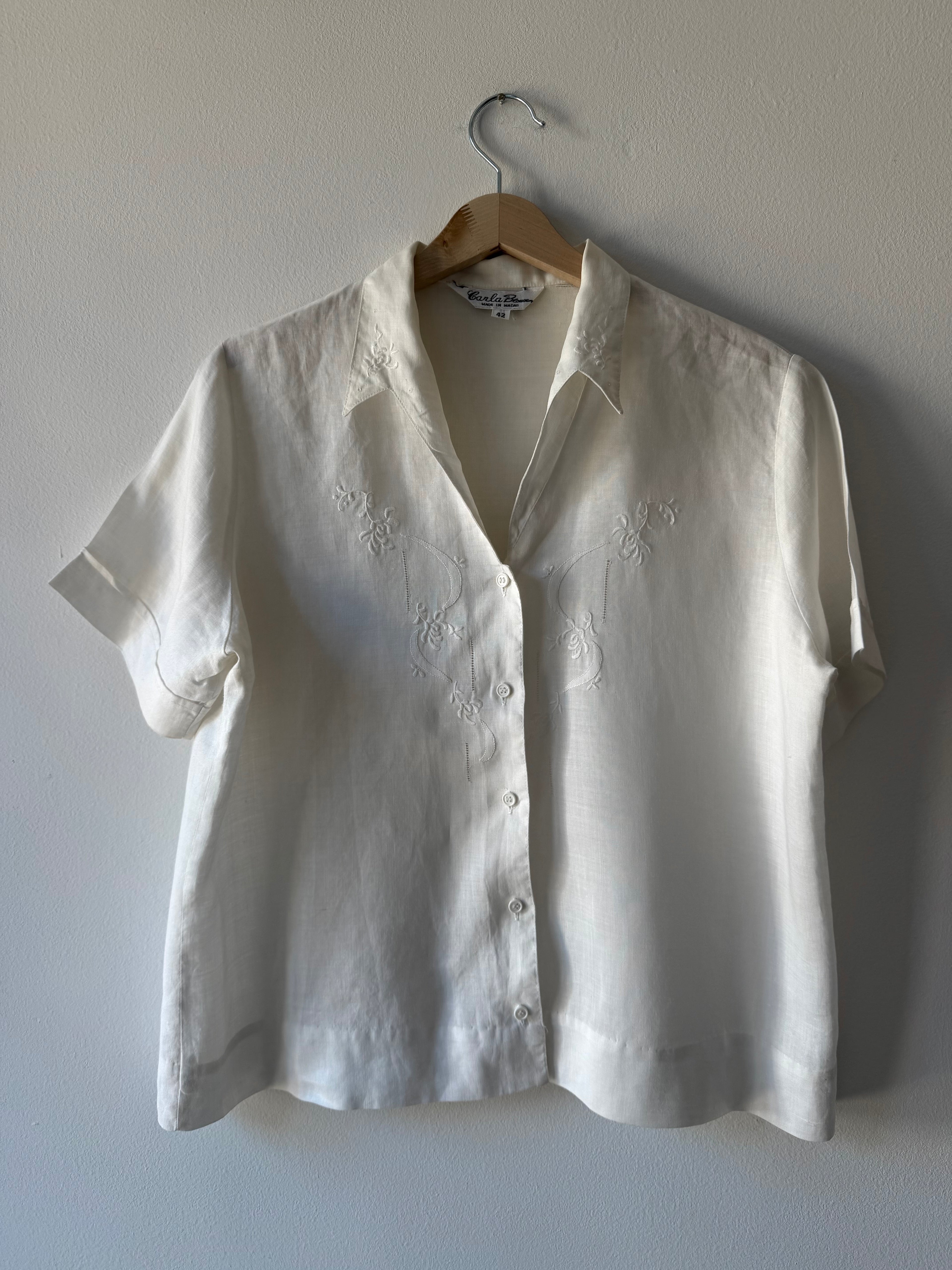 CAMICIA IN LINO RICAMATA