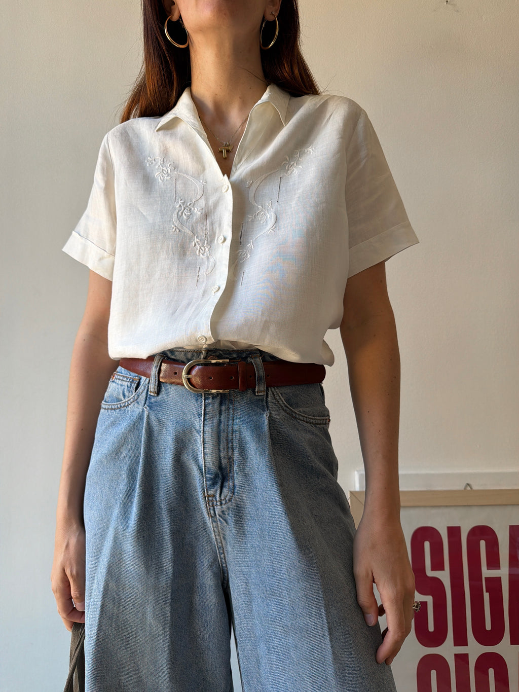 CAMICIA IN LINO RICAMATA