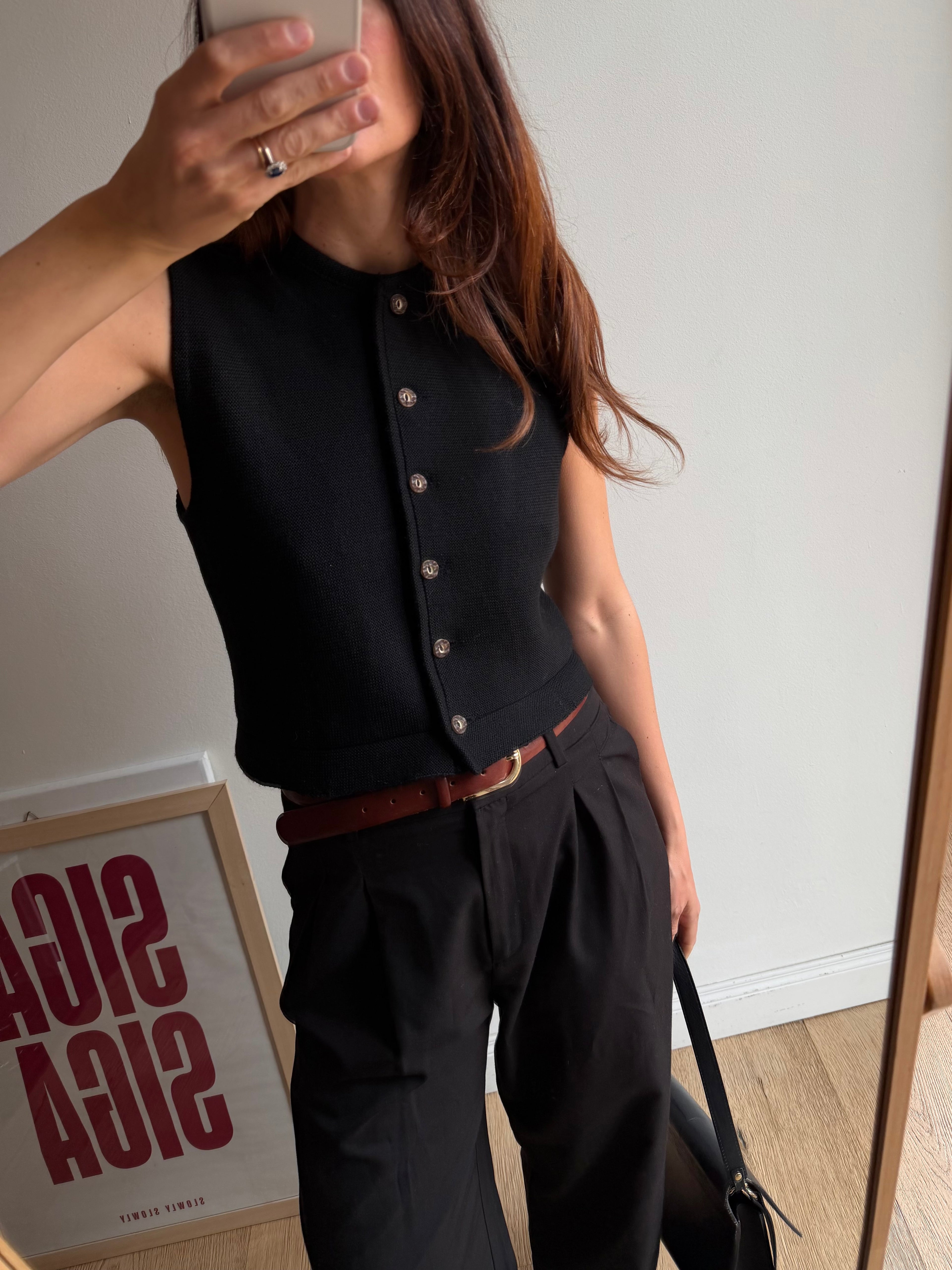GILET NERO IN LANA