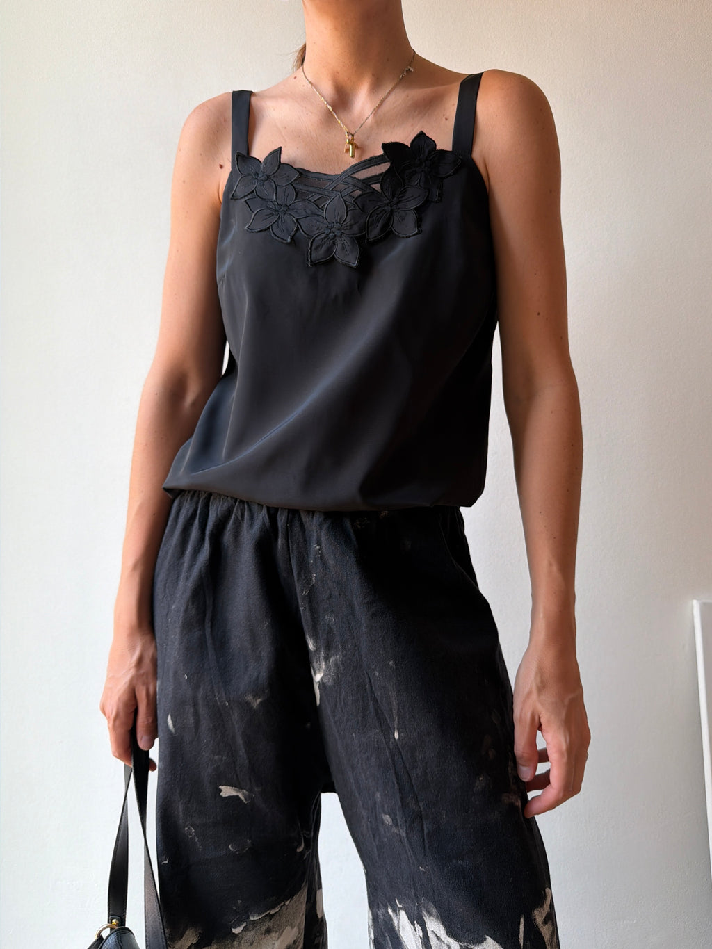 TOP CON FIORI