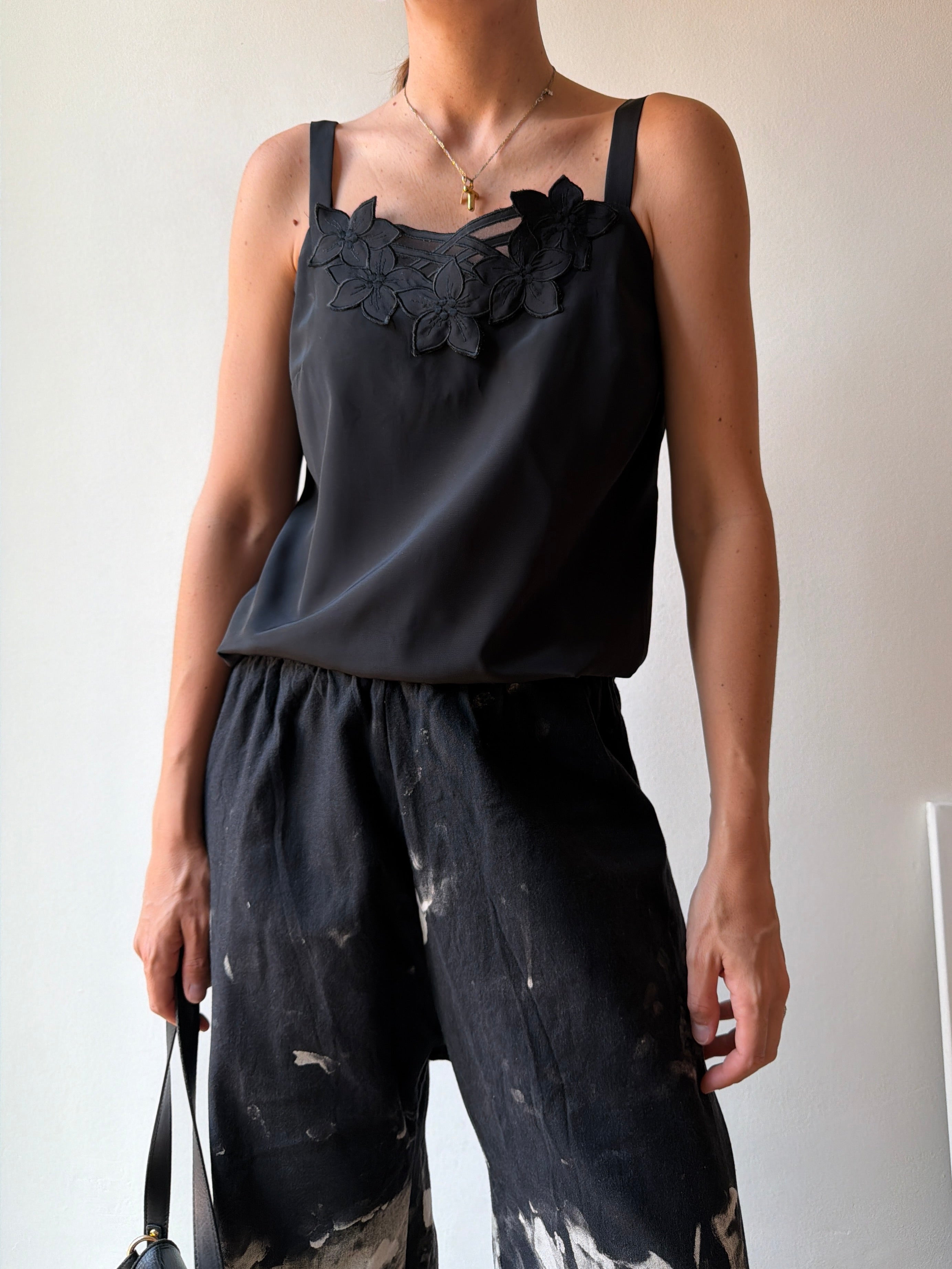 TOP CON FIORI